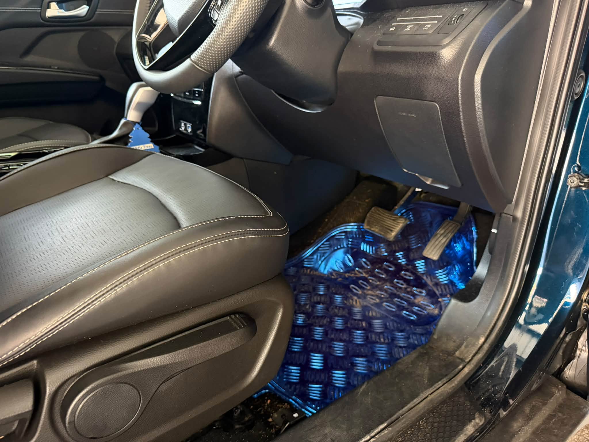 Pre-sale detailing result by Brand New Again Mobile Detailing in Cairns — gallery photo 4
