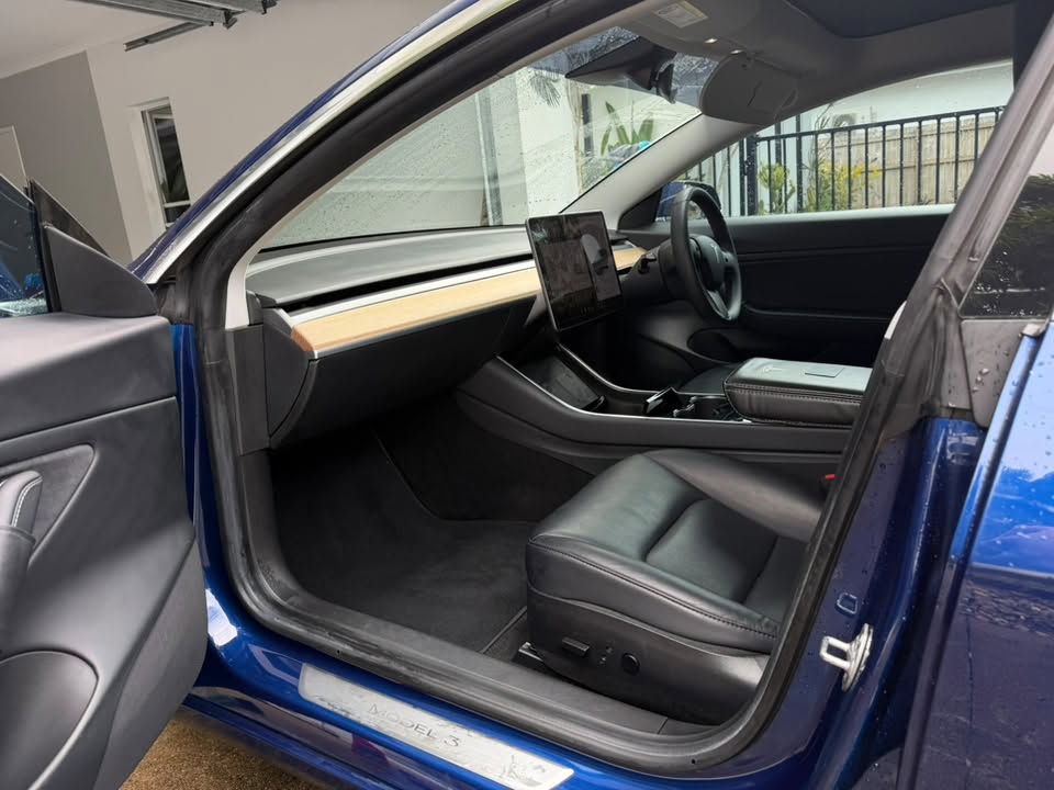 Mobile detailing result by Brand New Again Mobile Detailing in Cairns — gallery photo 2