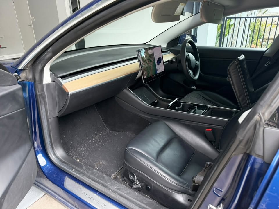 Mobile detailing result by Brand New Again Mobile Detailing in Cairns — gallery photo 3